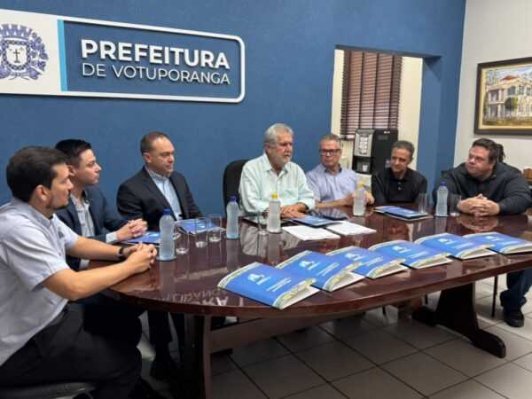 Votuporanga adere à ARES-PCJ e passa a contar com regulação independente do saneamento votuporanga-adere-a-ares-pcj-e-passa-a-contar-com-regulacao-independente-do-saneamento